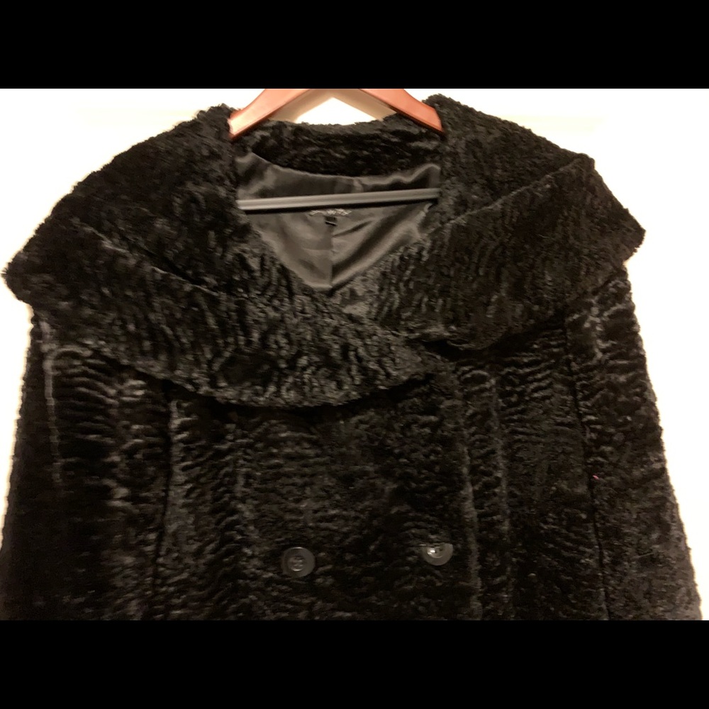 Kaity pea coat.